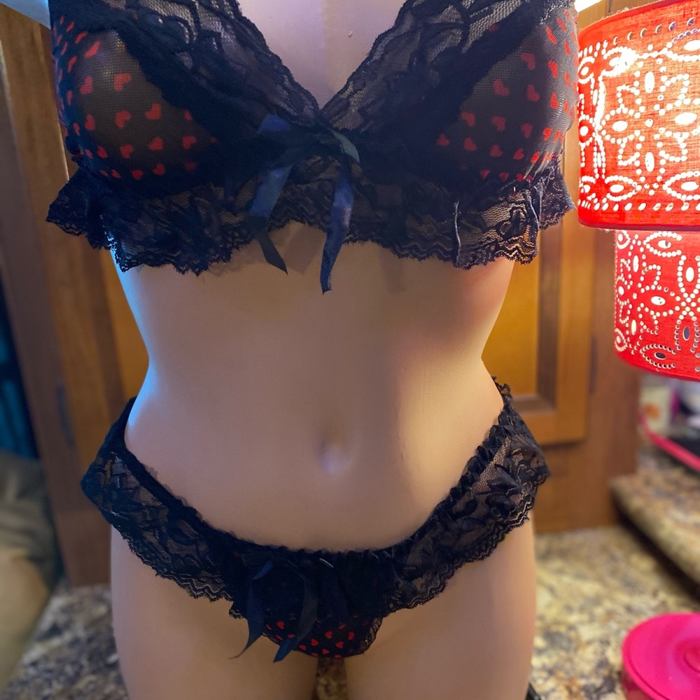 Gorgeous red heart thong set